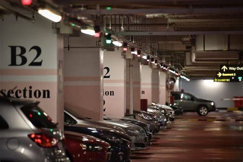 Cheap parking rates in Orchard Road for cars: Free parking  .